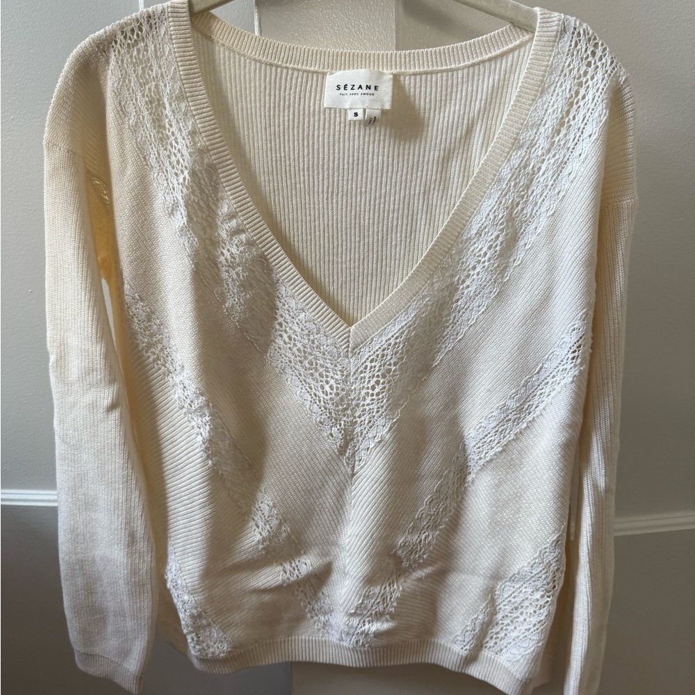 Sezane Cream V-Neck Sweater Size Small